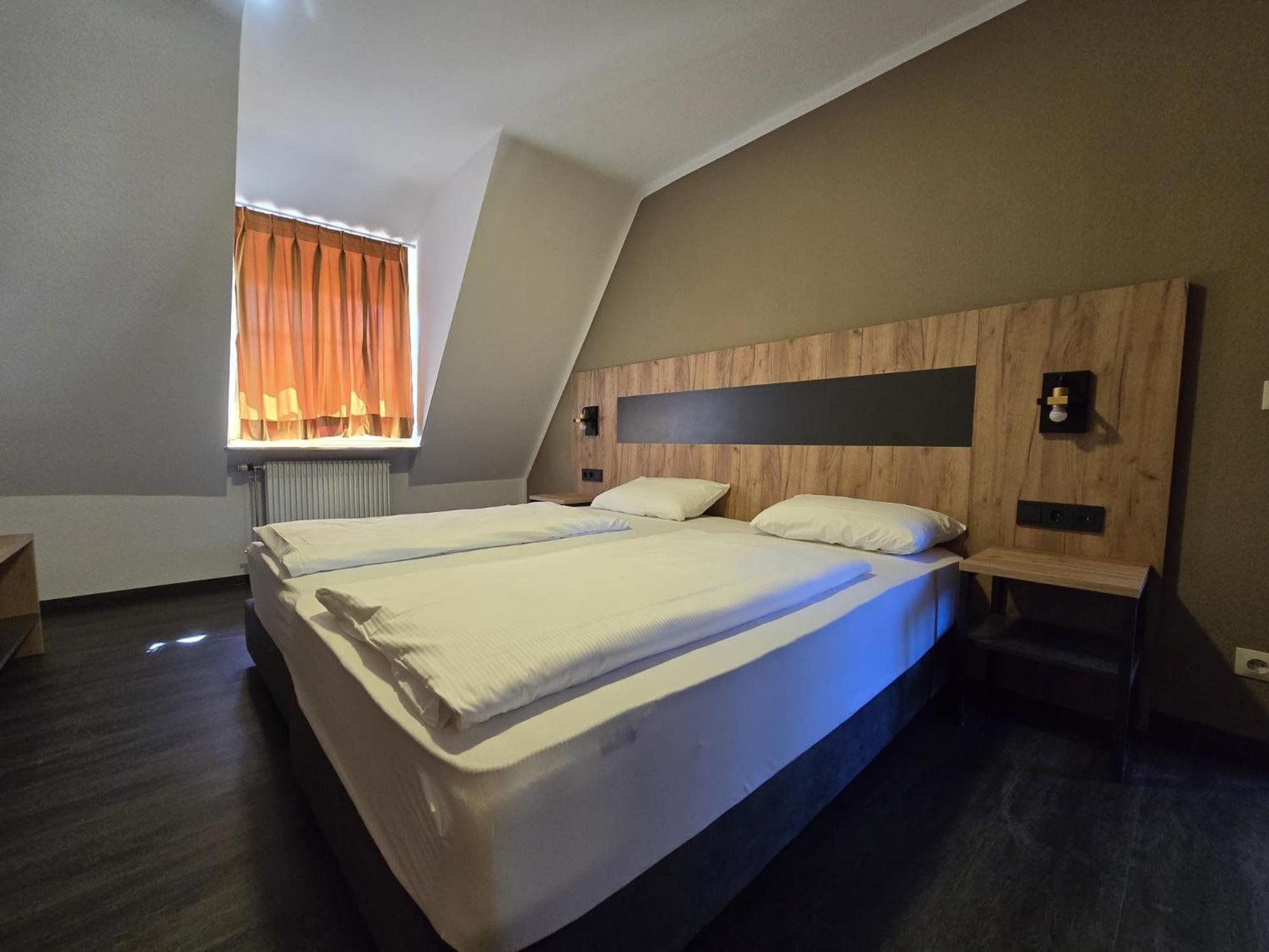 Landgasthof Kreuz Mit Gaestehaus Immendingen Εξωτερικό φωτογραφία
